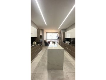 SE VENDE ESPECTACULAR APTO EN EL GOLF ZONA DE LUJO DE BARRANQUILLA