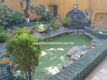 CASA EN VENTA SUPER OPORTUNIDAD EN CENTRO DE TEQUISQUIAPAN . Xóchitl.