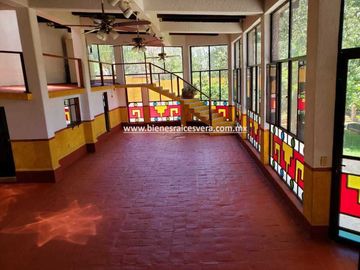 CASA EN VENTA SUPER OPORTUNIDAD EN CENTRO DE TEQUISQUIAPAN . Xóchitl.