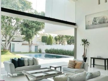 HERMOSA RESIDENCIA EN PARAISO COUNTRY CLUB