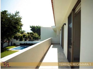 HERMOSA RESIDENCIA EN PARAISO COUNTRY CLUB