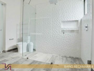 HERMOSA RESIDENCIA EN PARAISO COUNTRY CLUB