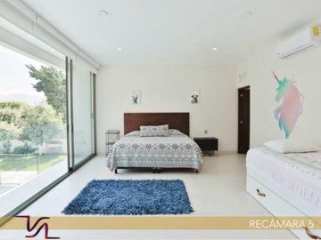 HERMOSA RESIDENCIA EN PARAISO COUNTRY CLUB