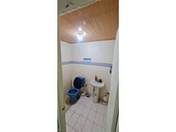 VENDO LOCAL COMERCIAL EN BETHANIA