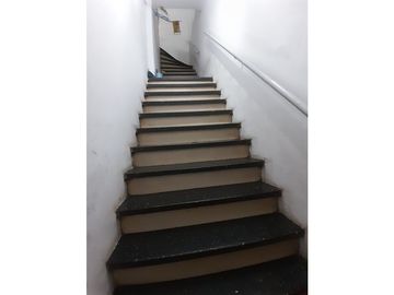 Mega piso histórico en esquina en pleno centro de Resistencia!