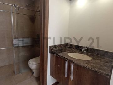 Casa  en Venta por estrenar en Nayón