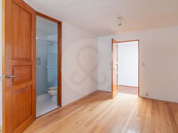 Casa en venta en San Miguel Xicalco