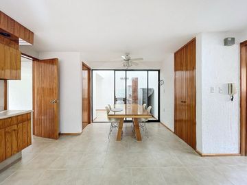 Casa en condominio en venta en Santa Úrsula Xitla