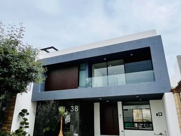 Casa en venta Lomas de Angelópolis III