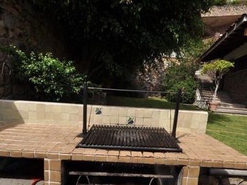 VENTA CASA EN TEQUESQUITENGO,  ORILLA DEL LAGO