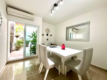 Casa moderna en conjunto cerrado en La Castellana Montería en excelente estado
