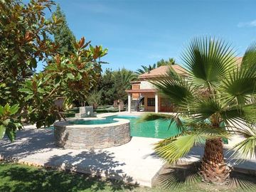 Casa en Venta en Santa Rita a 600 metros de Ramon Subercaseaux
