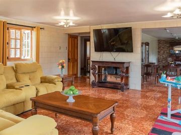Casa en Venta en Santa Rita a 600 metros de Ramon Subercaseaux