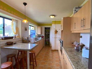 Venta hermosa casa en condominio, Mantagua