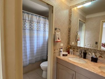 Venta hermosa casa en condominio, Mantagua