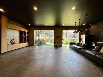 Residencia en venta en Jardines de La Montaña