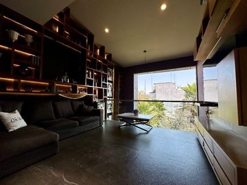 Residencia en venta en Jardines de La Montaña