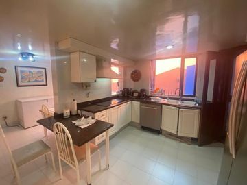 CASA EN VENTA EN PEDREGAL SAN ÁNGEL