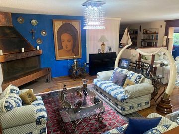 CASA EN VENTA EN PEDREGAL SAN ÁNGEL