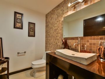 Residencia en venta en Bosques de las Lomas