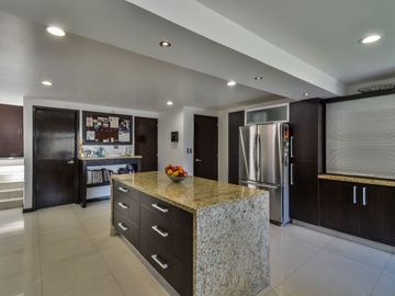 Residencia en venta en Bosques de las Lomas