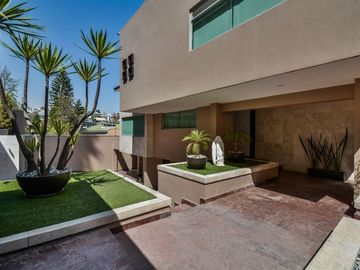 Residencia en venta en Bosques de las Lomas