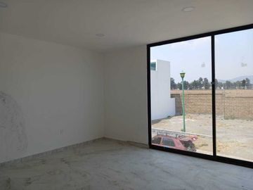 CASA EN VENTA EN ATLIXCO, PUEBLA EN FRACCIONAMIENTO ENTRE ALAMEDAS