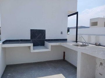 CASA EN VENTA EN ATLIXCO, PUEBLA EN FRACCIONAMIENTO ENTRE ALAMEDAS