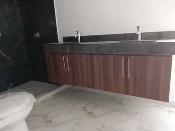 CASA EN VENTA EN ATLIXCO, PUEBLA EN FRACCIONAMIENTO ENTRE ALAMEDAS