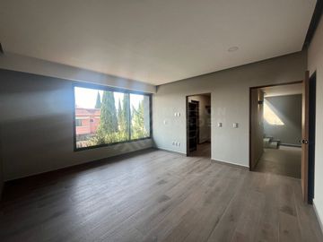 Casa en Venta Nueva en Club de Golf Chiluca