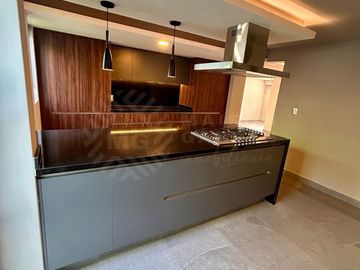 Casa en Venta Nueva en Club de Golf Chiluca