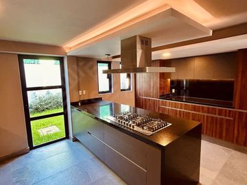 Casa en Venta Nueva en Club de Golf Chiluca