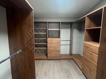 Casa en Venta Nueva en Club de Golf Chiluca