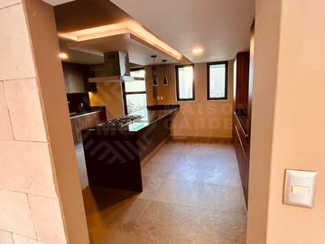 Casa en Venta Nueva en Club de Golf Chiluca