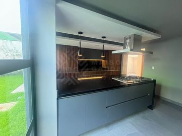 Casa en Venta Nueva en Club de Golf Chiluca