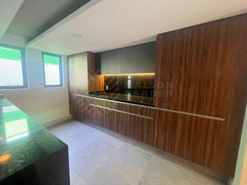 Casa en Venta Nueva en Club de Golf Chiluca