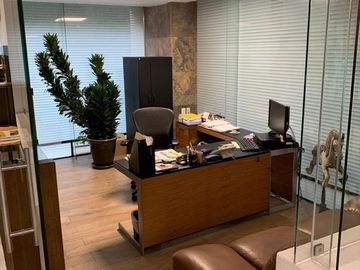 VENTA OFICINAS PLAZA ANTIGUA