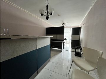 Se vende apartamento en La Alameda