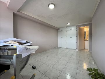 Se vende apartamento en La Alameda