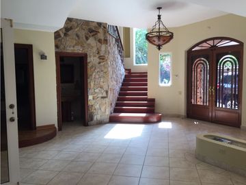 Hermosa casa en Loma Alegre, San Francisco