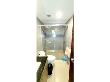 En venta departamento amoblado con vista al mar edf. Poseidón en Manta
