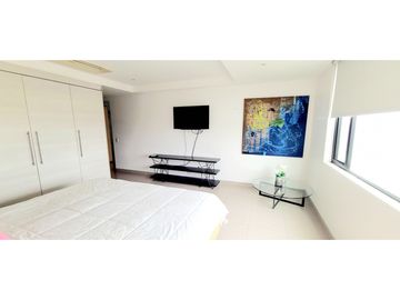En venta departamento amoblado con vista al mar edf. Poseidón en Manta