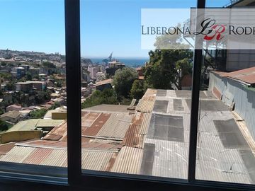 Casa en Venta en Casa compuesta de 3 lofts independientes en Cerro Bellavista