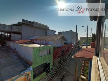 Casa en Venta en Casa compuesta de 3 lofts independientes en Cerro Bellavista