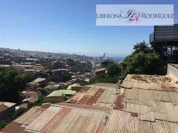 Casa en Venta en Casa compuesta de 3 lofts independientes en Cerro Bellavista