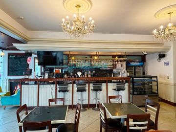 Locales Comerciales Venta AV. Elmer Faucett y Tomás Valle  - CALLAO