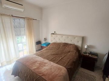 Casa PH en venta en Lanus Oeste