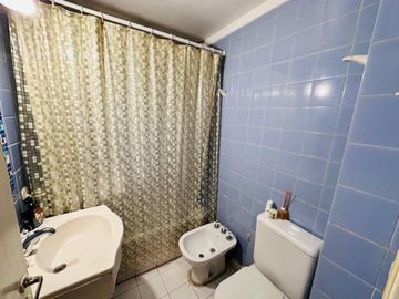Venta departamento 3 amb con balcón Almagro RENTA