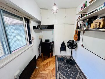 Venta departamento 3 amb con balcón Almagro RENTA