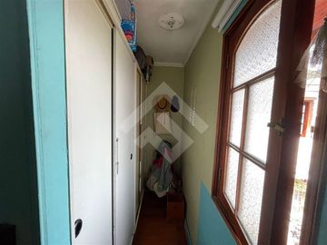 Casa en Venta en Tristan Valdes con Primera Transversal